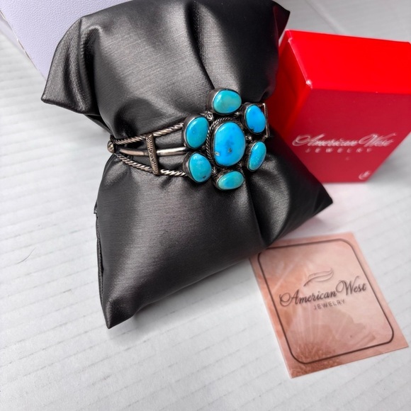 AMERICAN WEST Sterling Silver Kingman Turquoise 7-Stone Statement Cuff Bracelet - Picture 2 of 5